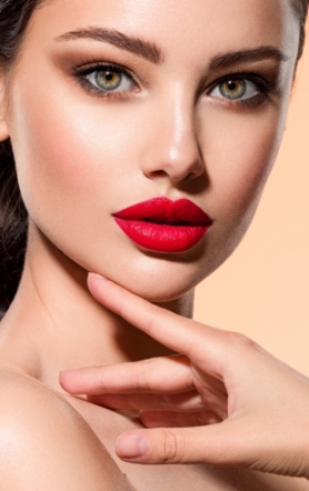 קורס איפור קבוע לשפתיים מיקרופיגמנטציה