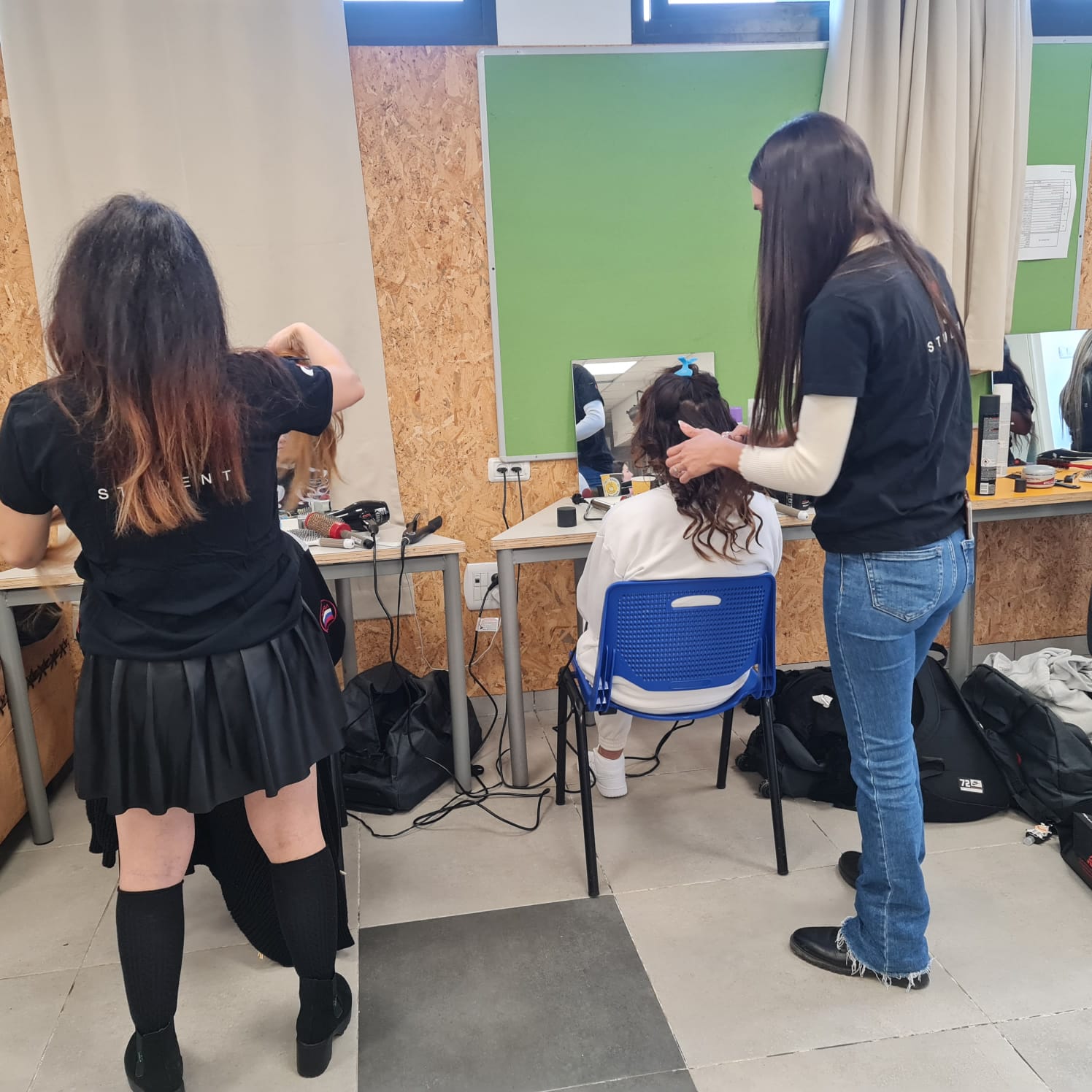 בית ספר לספרות, קורס ספרות, לימודי ספרות, קריירה בספרות